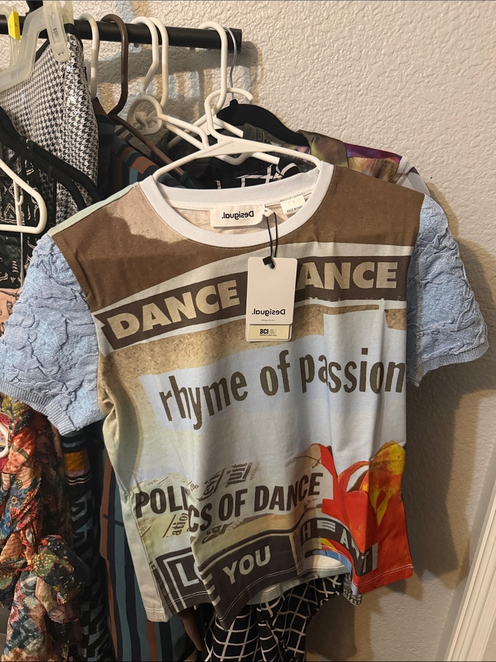 Desigual top medium NWT